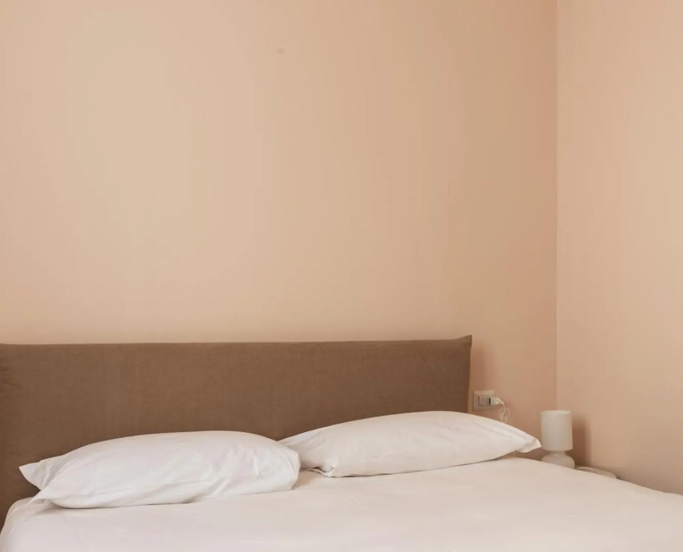 Apartment Nuovo Bilocale Appena Ristrutturato Vicino Darsena Milan