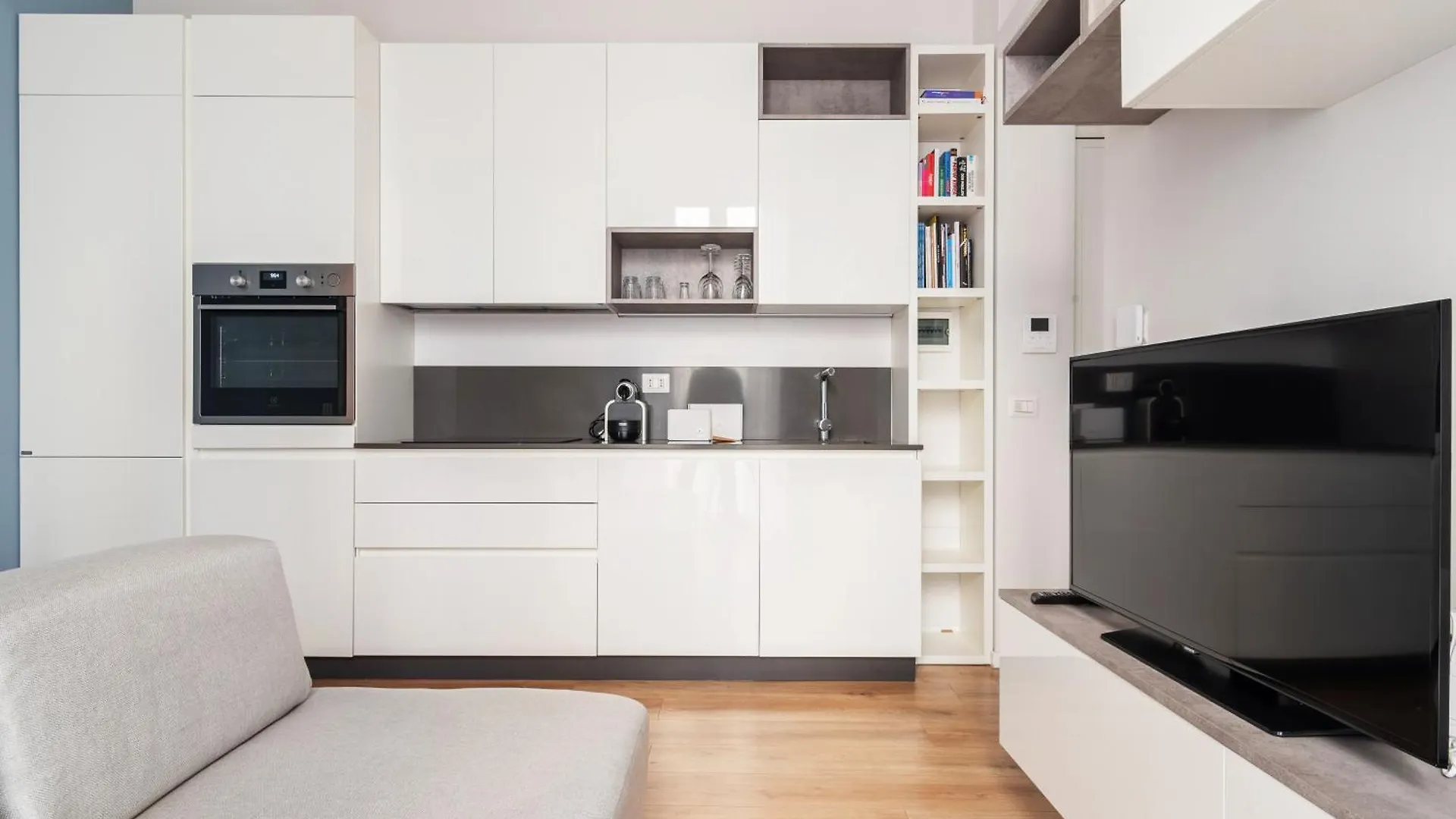 Apartment Nuovo Bilocale Appena Ristrutturato Vicino Darsena Milan